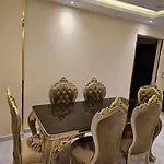 Beautiful Apartment For Booking